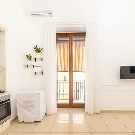 Apartment Montesanto Naples